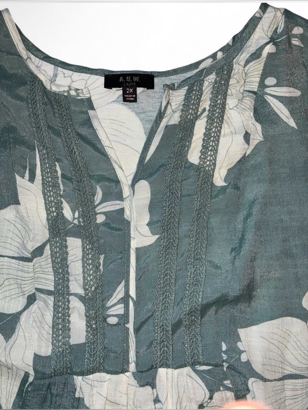 AUW White Floral & Green Sleeveless Blouse Rayon 2XL - Picture 3 of 6